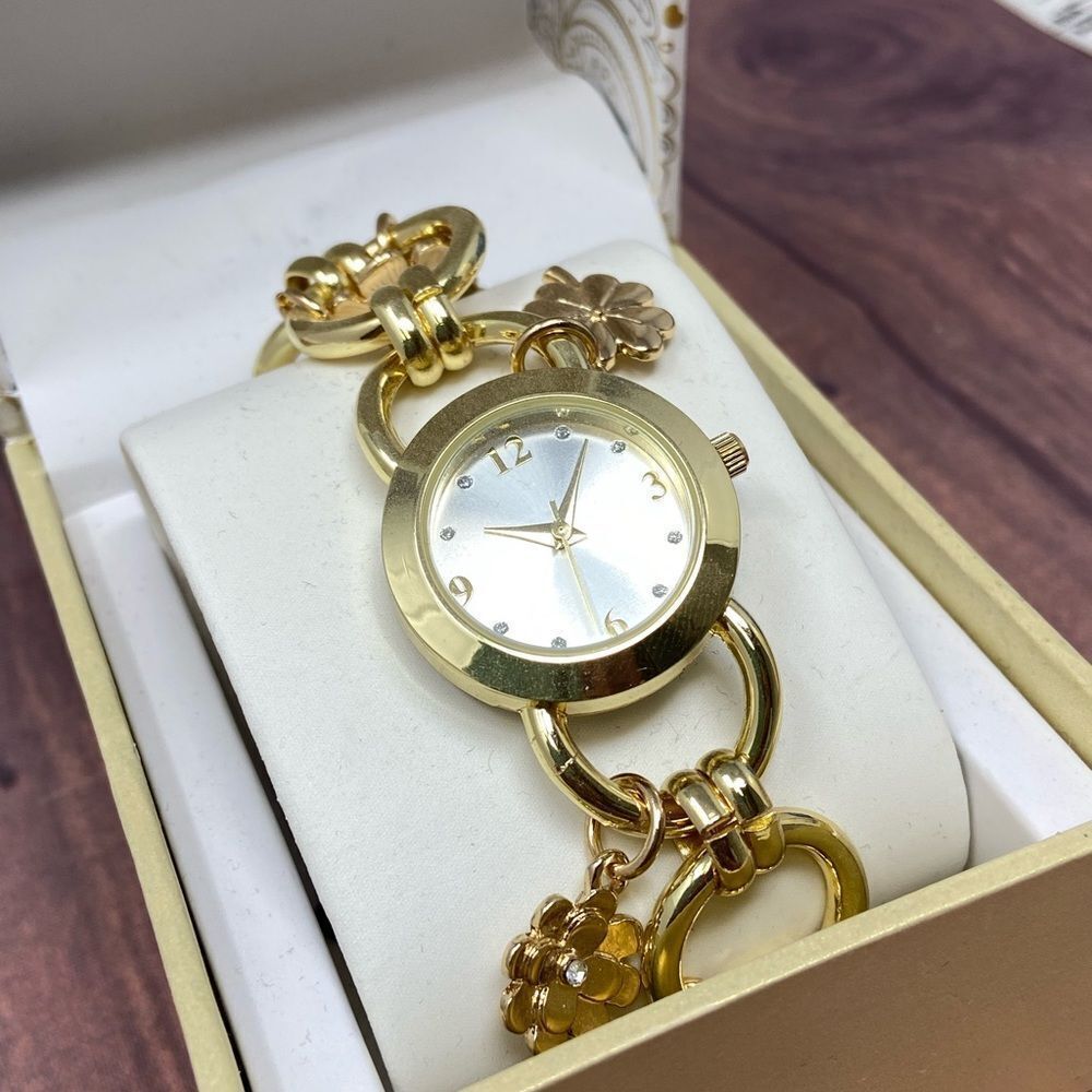 CHARTER CLUB GOLD FLOWER CHARM WATCH R74 - Picture 3 of 4